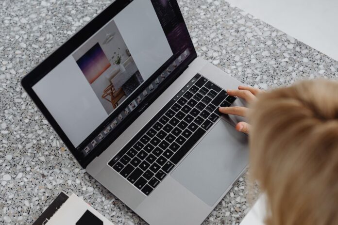 effectieve-huiswerkbegeleiding-en-het-gebruik-van- Effectieve huiswerkbegeleiding en het gebruik van online hulpmiddelen